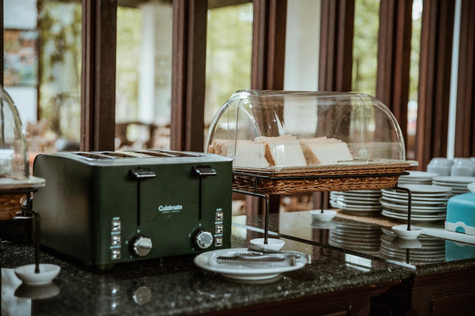 Tak Andaman Resort & Hotel Zewnętrze zdjęcie