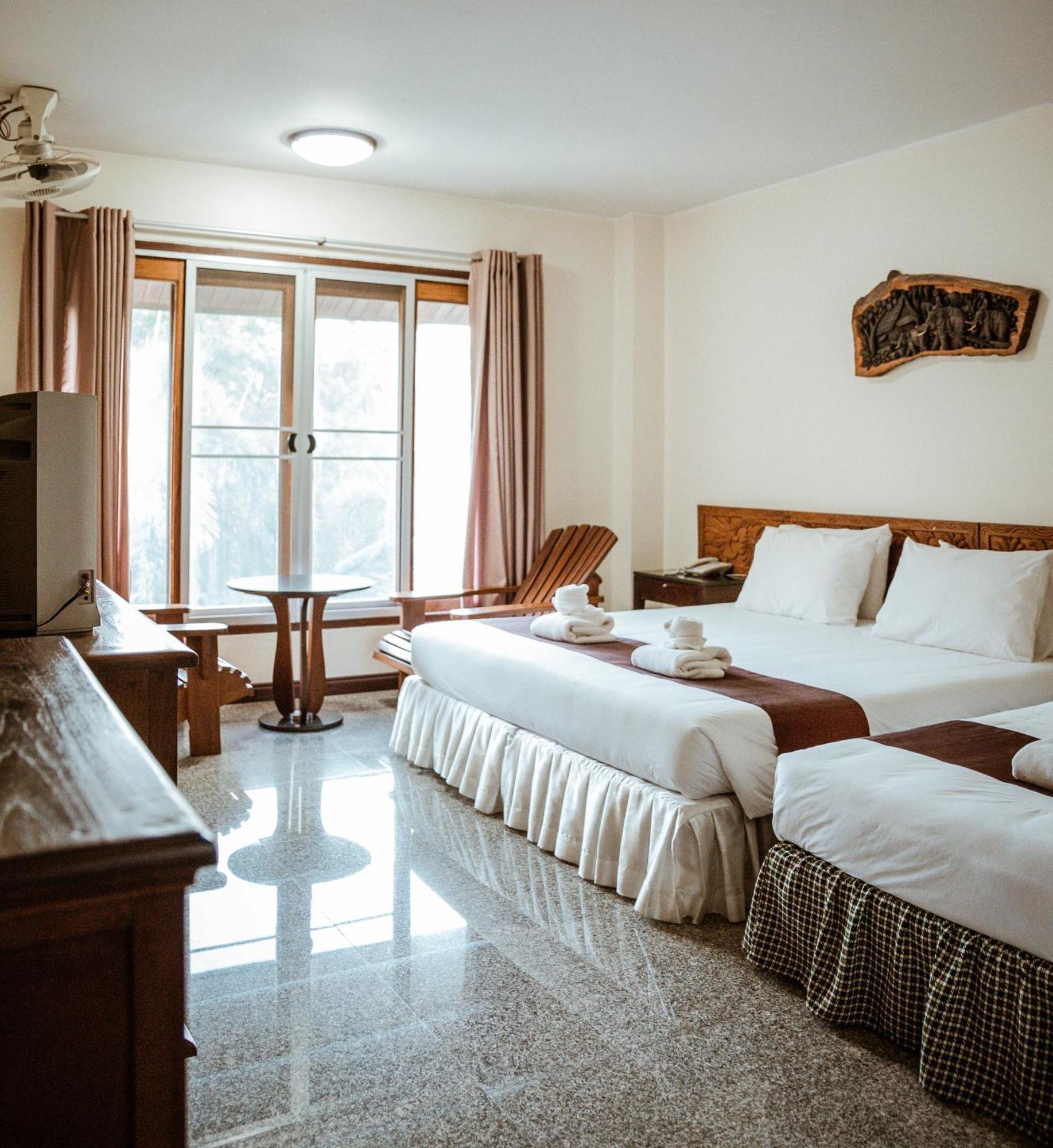 Tak Andaman Resort & Hotel Zewnętrze zdjęcie