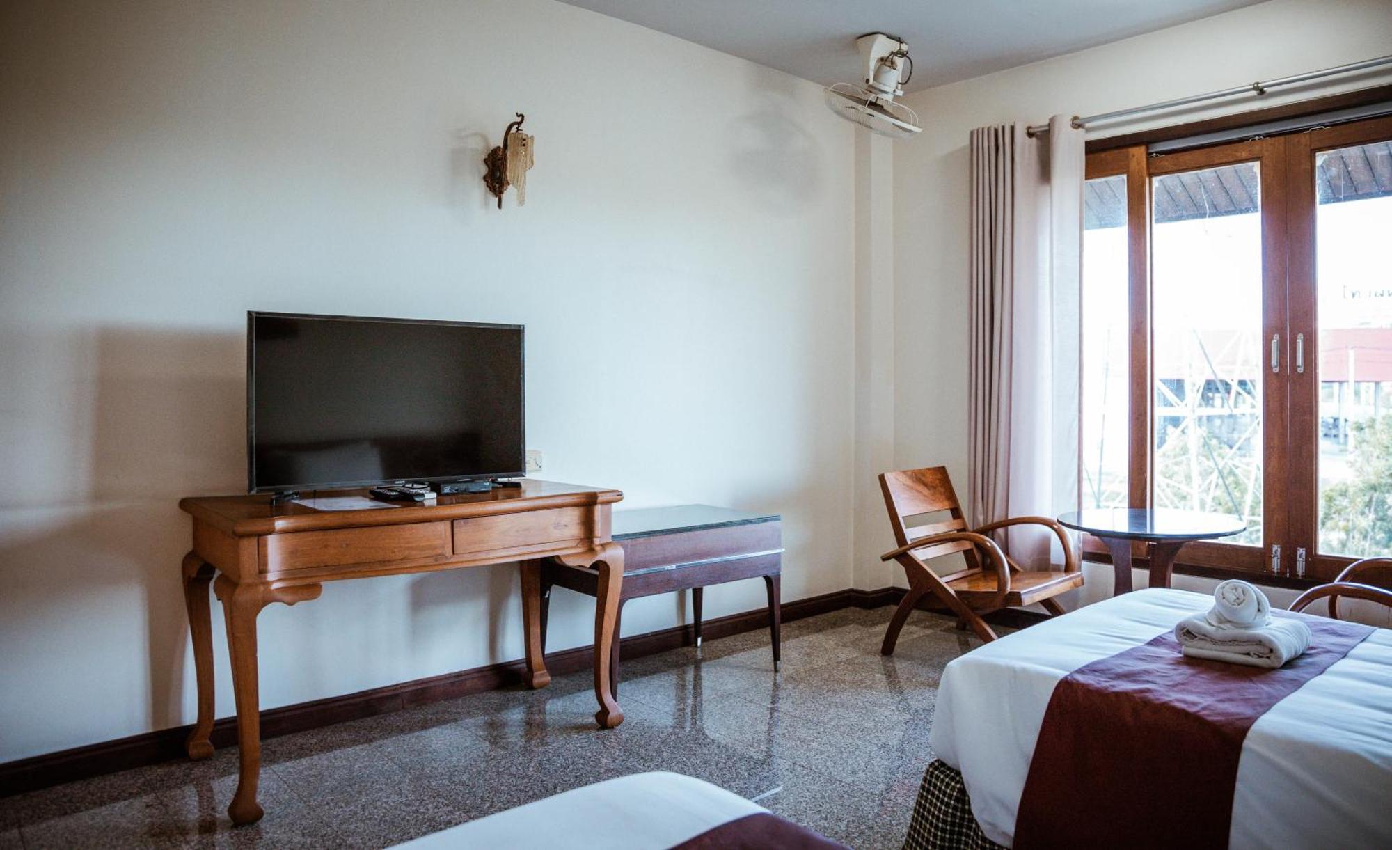 Tak Andaman Resort & Hotel Zewnętrze zdjęcie